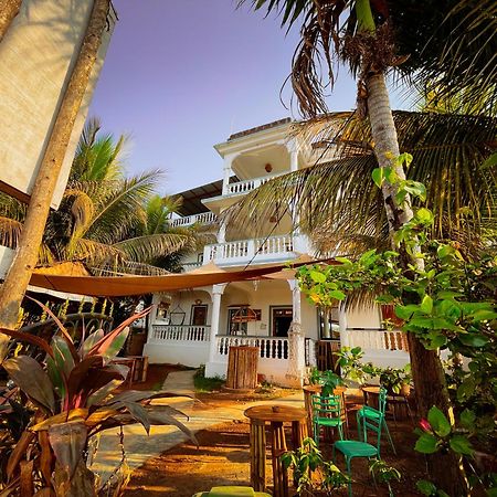 Tranquilo Arambol Hostel Ngoại thất bức ảnh