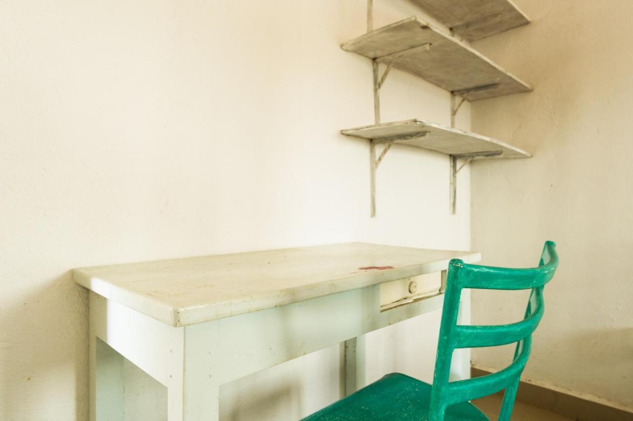 Tranquilo Arambol Hostel Ngoại thất bức ảnh