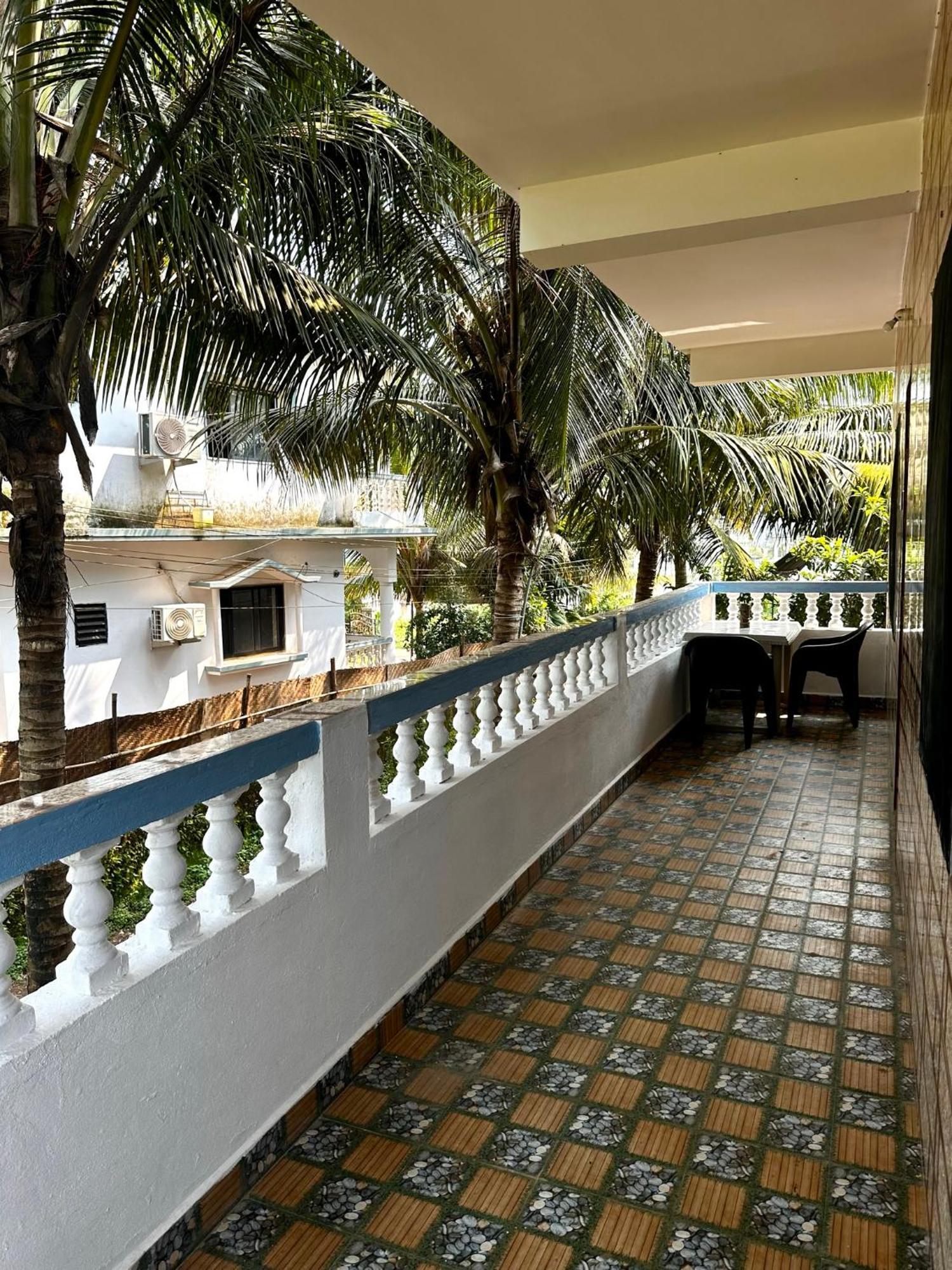 Tranquilo Arambol Hostel Ngoại thất bức ảnh