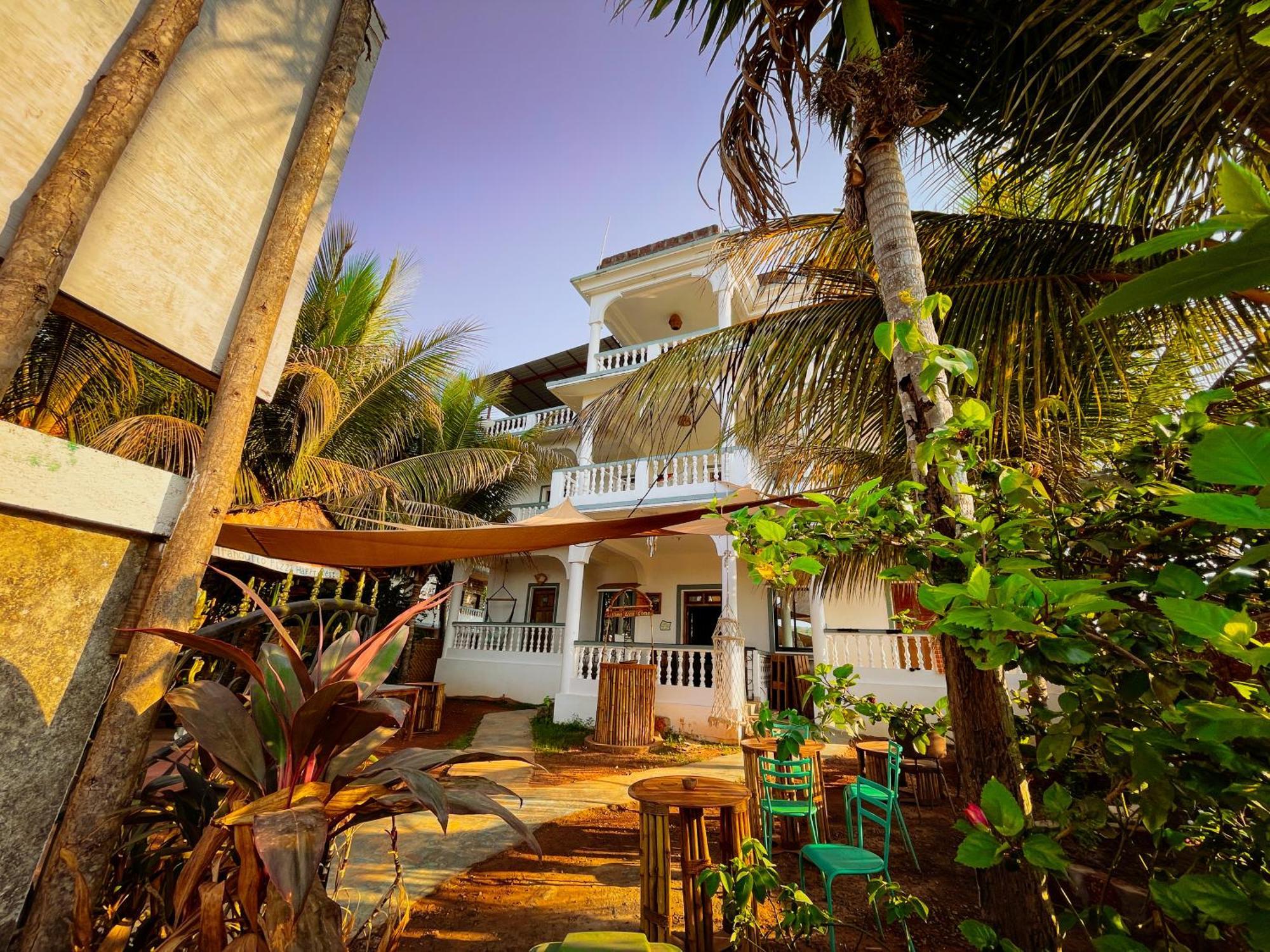 Tranquilo Arambol Hostel Ngoại thất bức ảnh